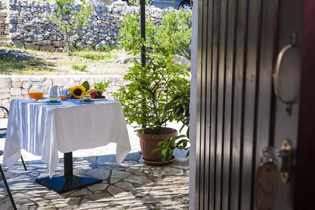 B&B Pozzo Di Luce (Adults Only) Monopoli Exterior foto